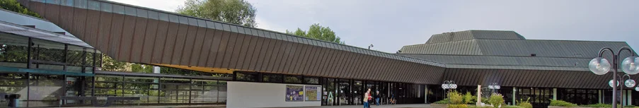 Außenansicht Kultur+Kongress Zentrum